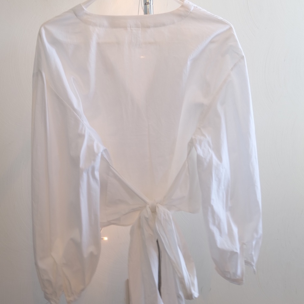 H&M Blouse - Picture 3 of 7